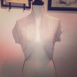 Robbie Bee tan crochet knit sweater top